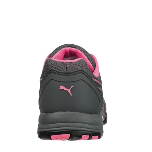 Puma Celerity Knit Pink Low 64291 dames werkschoenen S1 HRO SRC – Licht, sportief en comfortabel 1 Puma Celerity Knit Pink Low 64291 dames werkschoenen 2